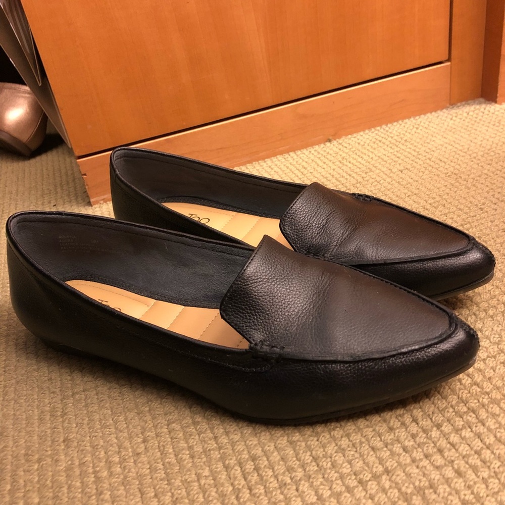 Me Too Audra Loafer - black leather